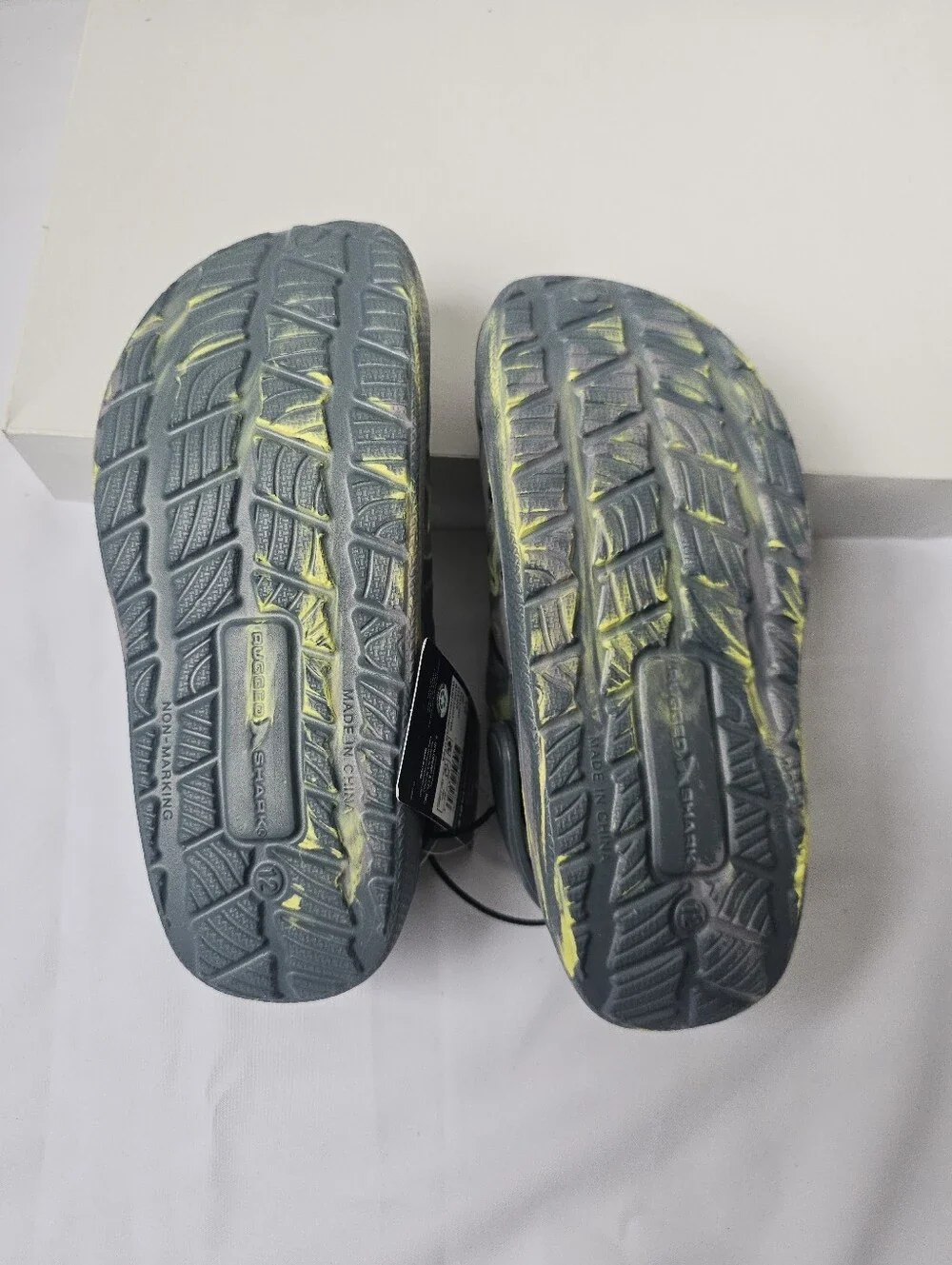 Rugged Shark – Thermally Lined Clogs (New with Tags)
